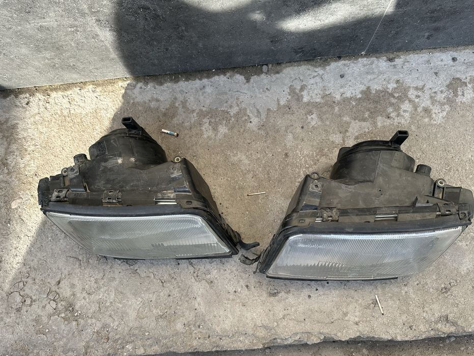 Фары от ауди С4.