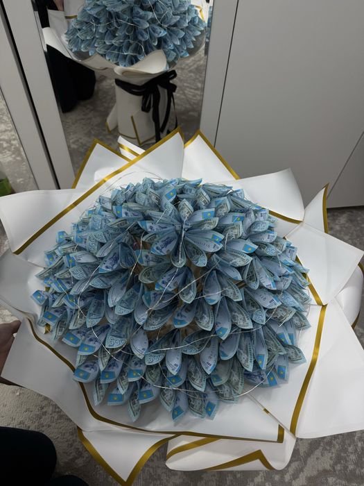 Принимаю заказ на денежный букет