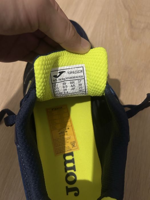 Продам футзалки joma top flex