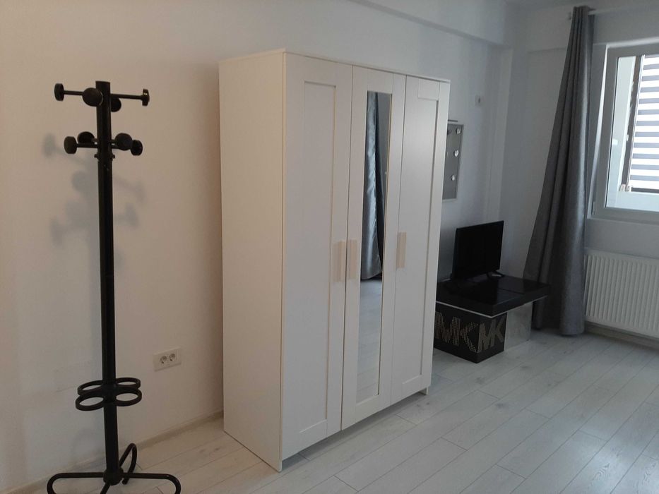 Garsoniera de vanzare Militari Residence, Ilie Petre