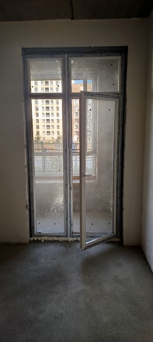 Продается пластиковая дверь