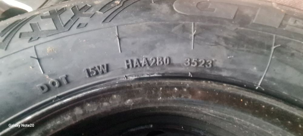 Cauciucuri 225/75/16C