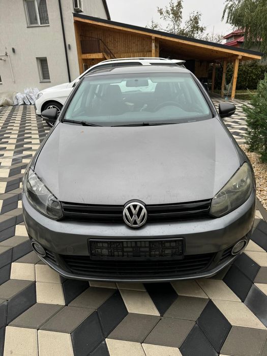 Dezmembrez golf  sunați la tlf