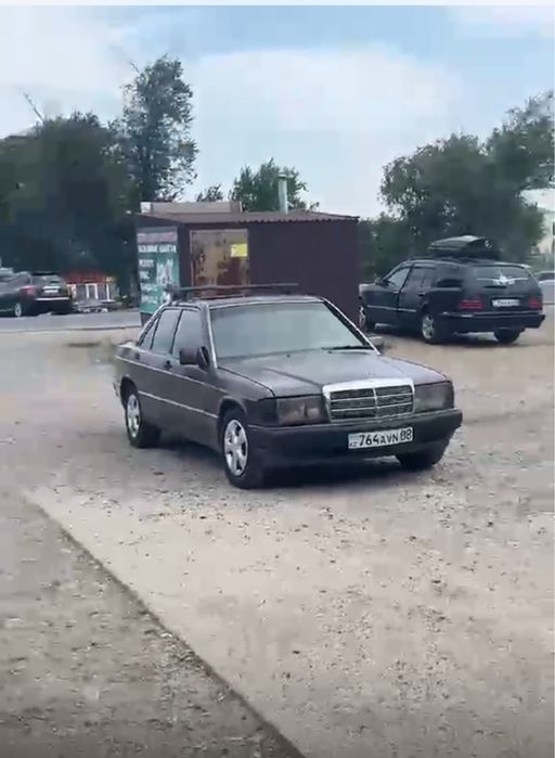Продается Мерседес 190