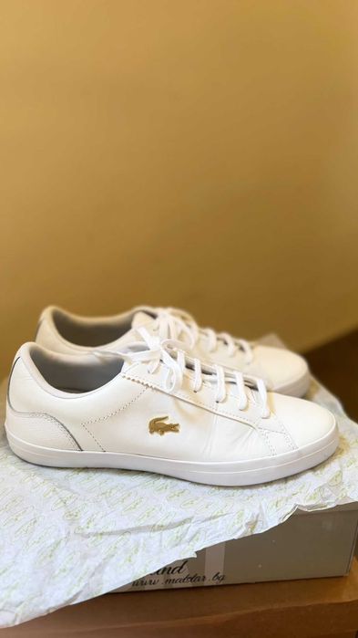 Оригинална дамска бяла спортна обувка Lacoste – № 40 (UK 6.5)