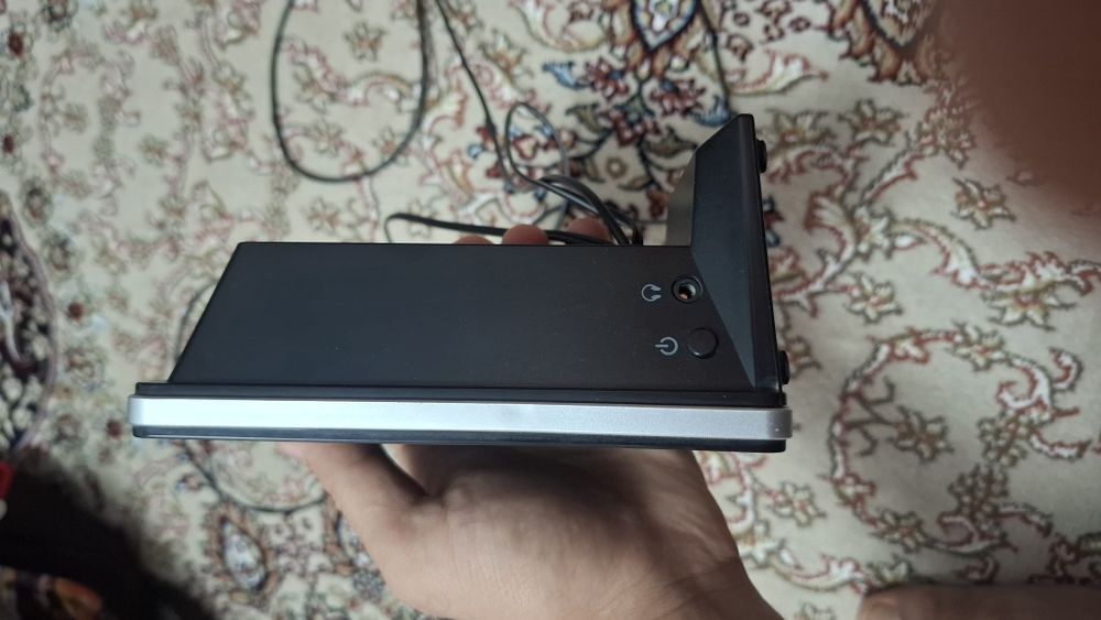 Компьютерные колонки  Delux