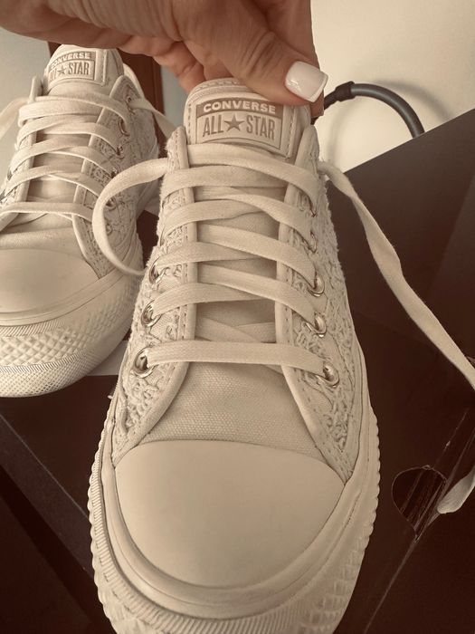 Дамски кецове Convers