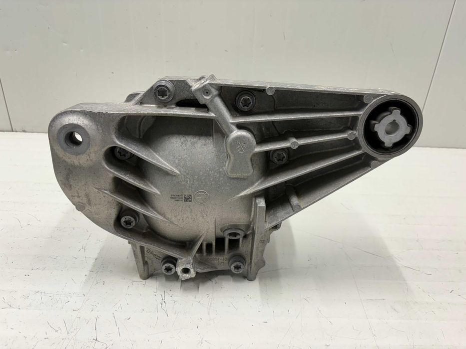 Заден диференциал БМВ Г30 Г31 Г14 Г15 Г16 4.0 Бензин Пр. число 2.93