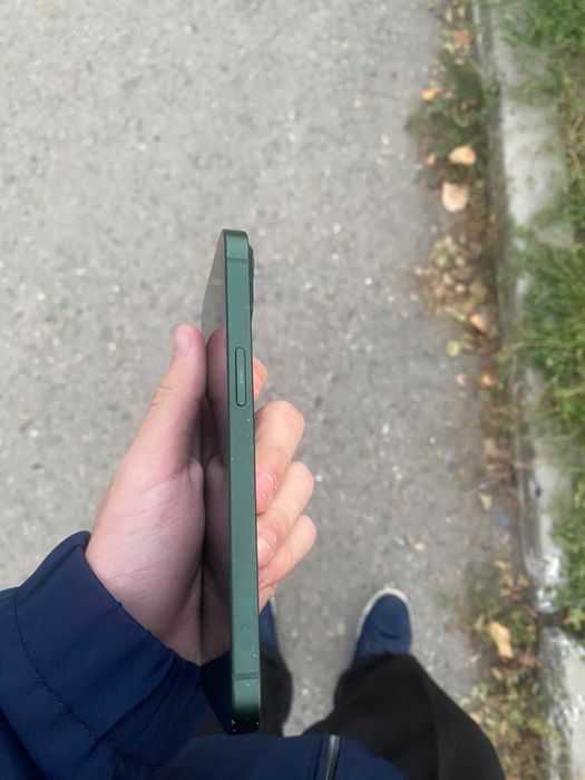 Айфон 13 с каробкой