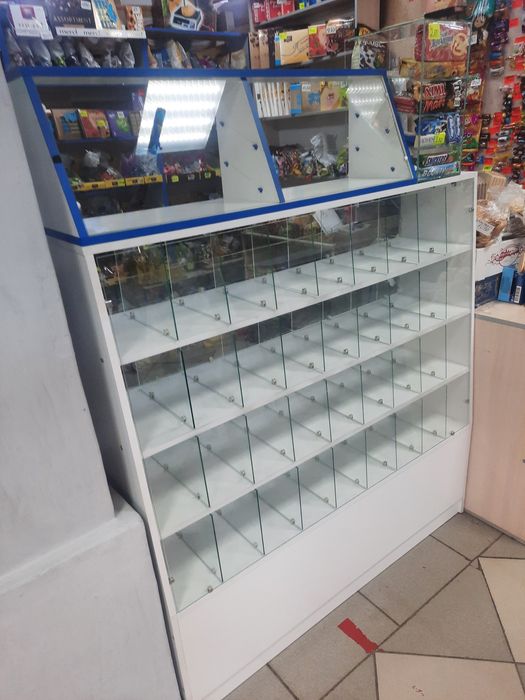 ИП. Изготовит торговое оборудование.