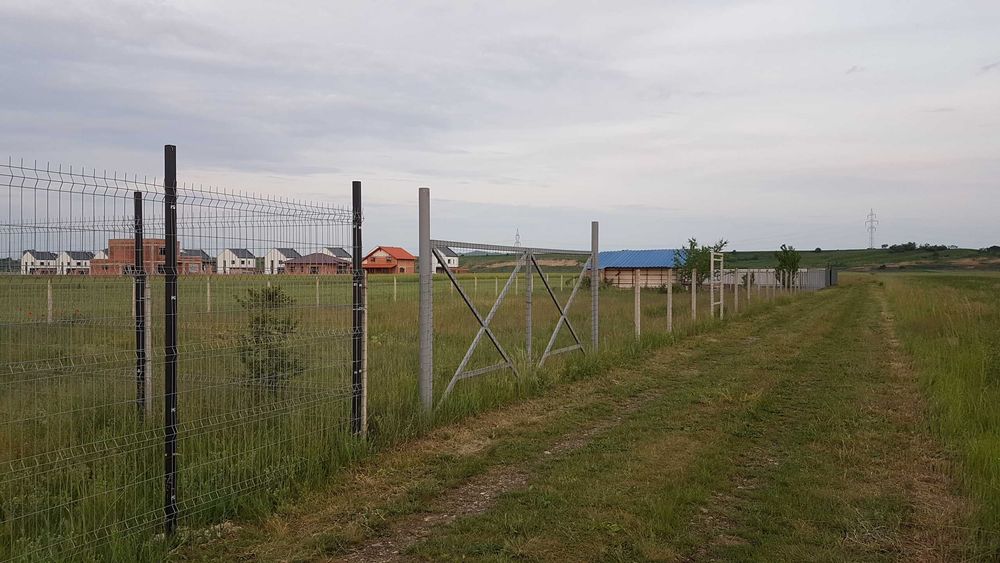 Teren intravilan de 700mp pt. investitie/constructie in M. Viteazul