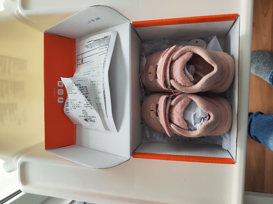 Pantofi bebeluși biomecanics