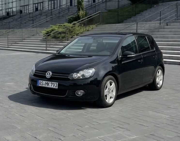 VOLKSWAGEN Golf 2011 — imagine 2