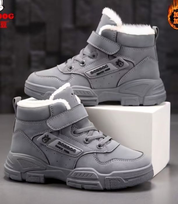 Продам ботинки зимние