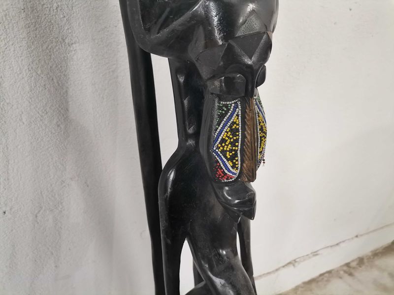 Африканска статуетка - Семейство