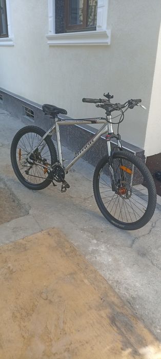 Velosipedlar sotiladi, yoki arenda