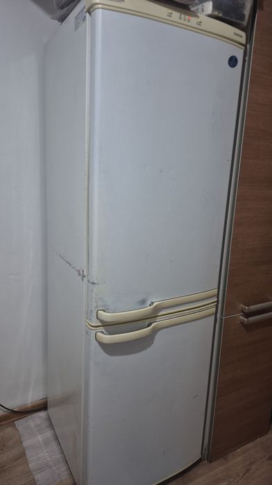 Холодильник самсунг 30000тг