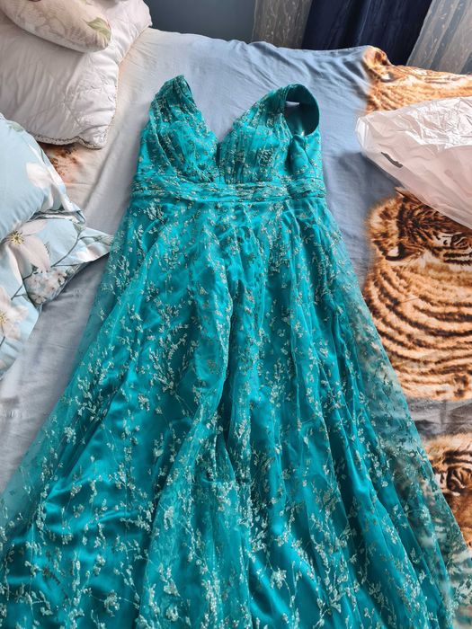 Елегантна рокля размер ХЛ/2ХЛ