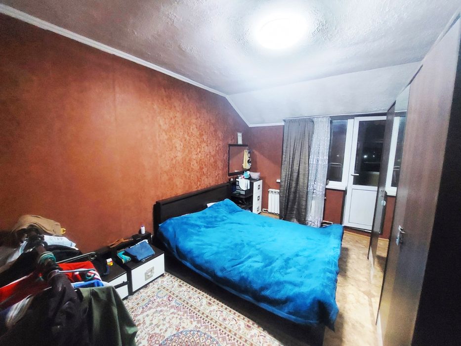 Сдаётся 2х-комнатная в мкр Самал