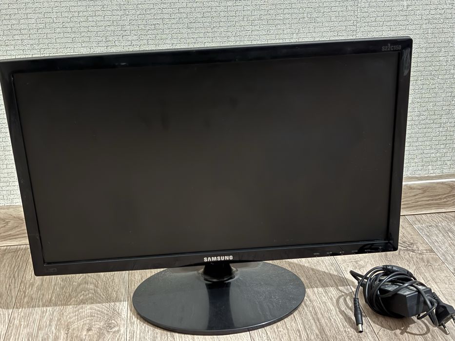 Монитор Samsung S22C150