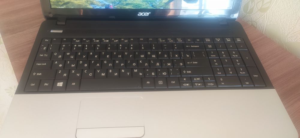Ноутбук Acer очень хорошее состояние