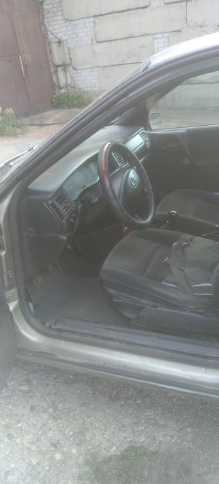 Опель вектора Б 1.8