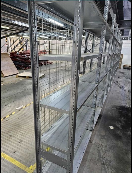 Rafturi metalice zincate marfa manuala 
Tip piking 
Înălțime de la 1.5