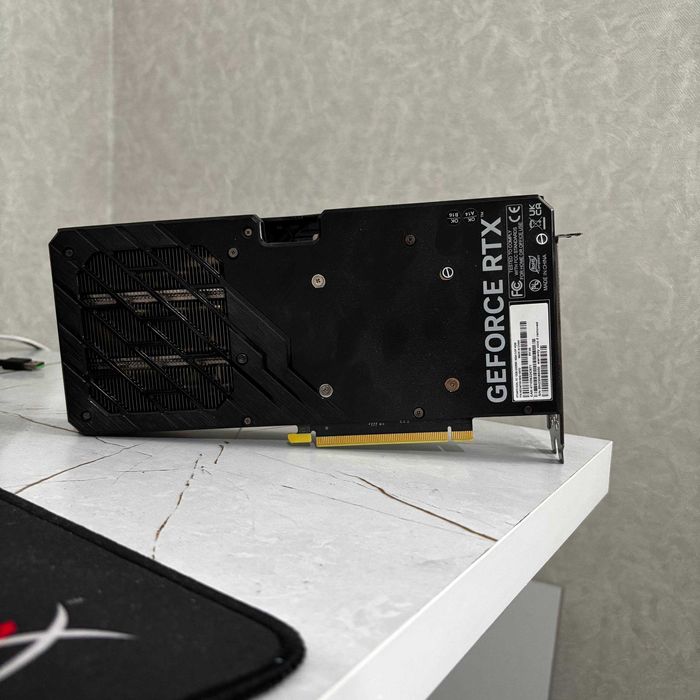 Palit  RTX 4070 Dual