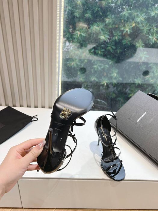 Pantofi Saint Laurent