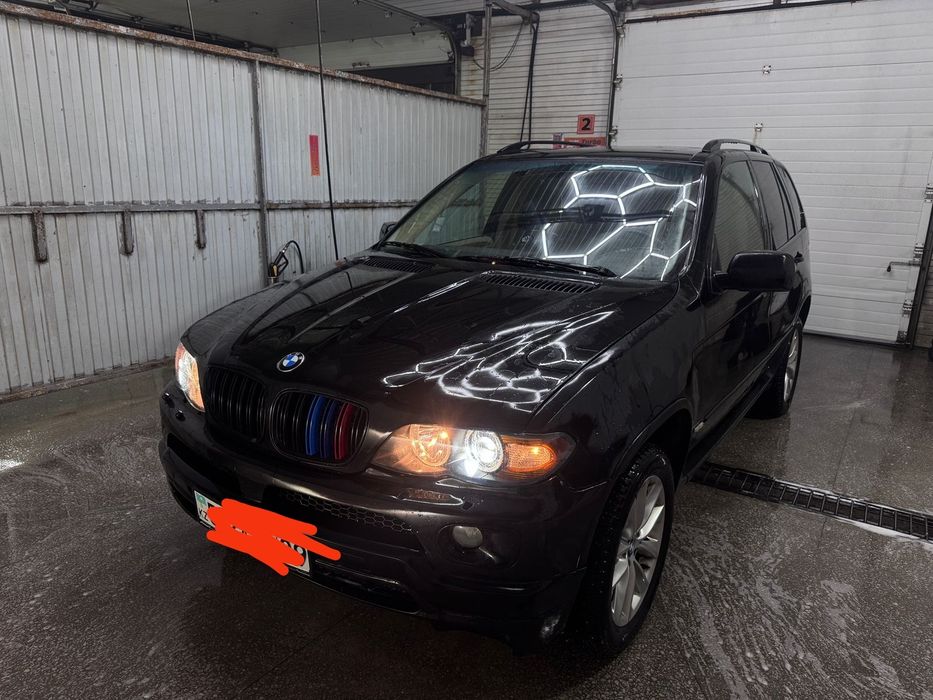 BMW x5 e53  2004г