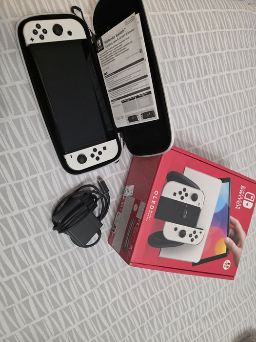 Nintendo  Switch OLED