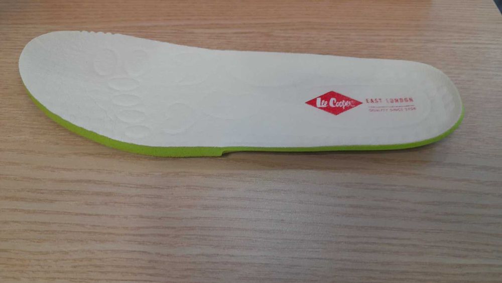 Дамски кецове Lee Cooper