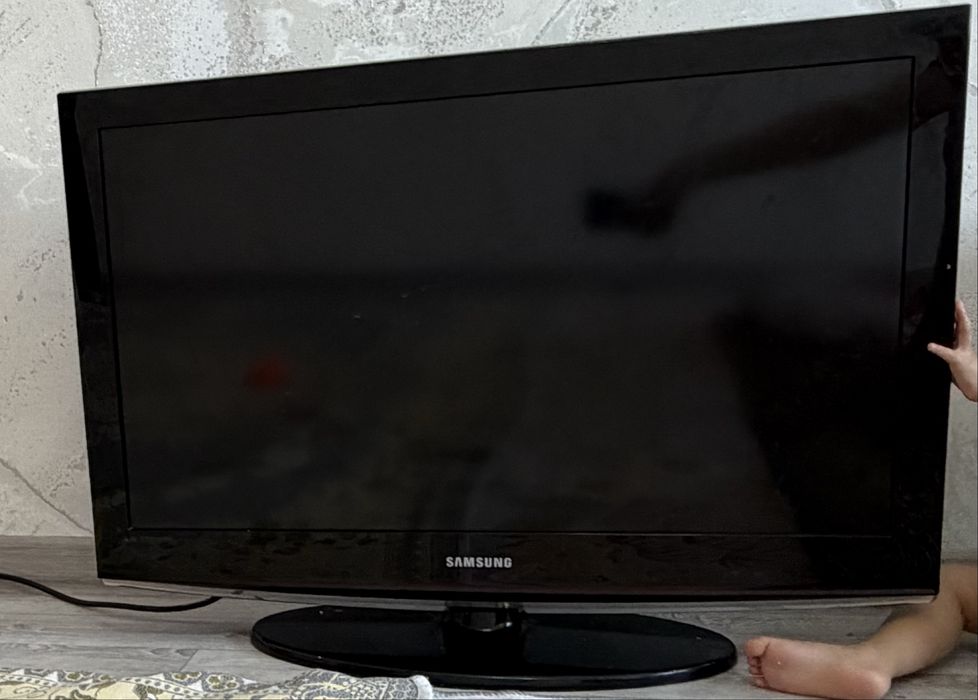 Телевизор самсунг (отау)
