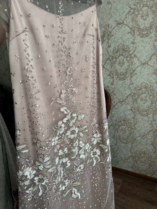 Платье женское нарядное
