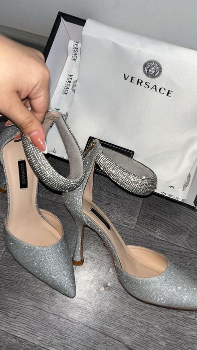 вечерние туфли Vesace