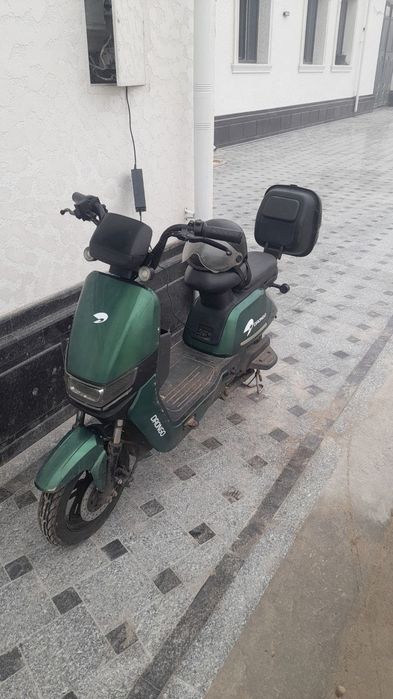 Skuter sotladi srochna