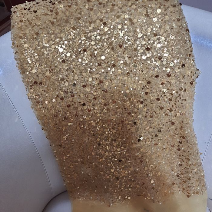 Tulle accesorizat cu paiete si margele, 460×160 cm