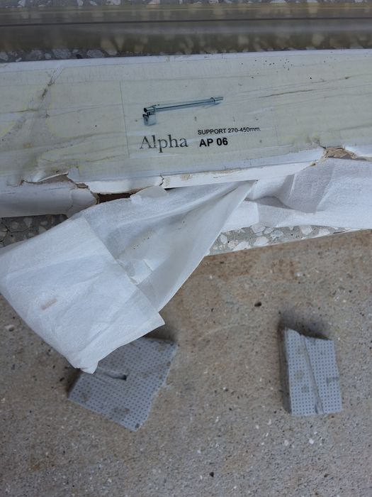 Продавам параван за вана TRIANO 8 мм.