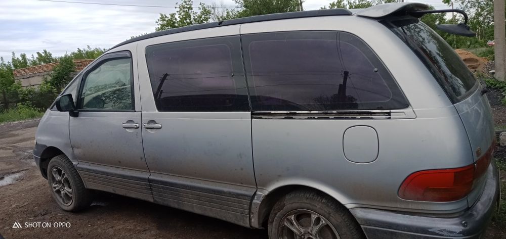 Тойота люсида эстима