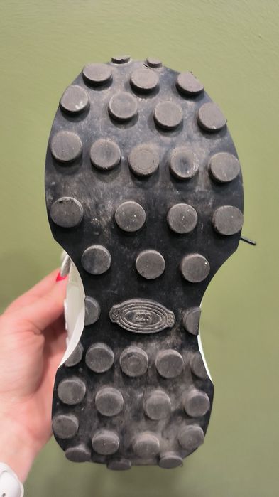 Продам балетки и кросовки