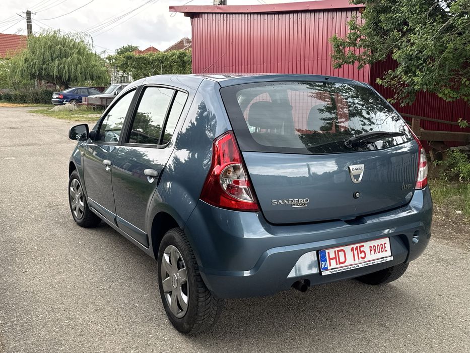 Vând Dacia Sandero Motor 1.4 Benzină MPI 75 CP Import Germania Fara rugină