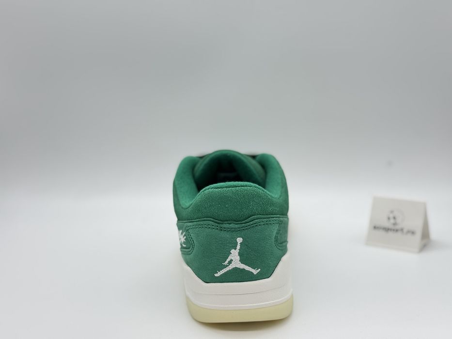 Jordan Flight Court Noi Originali (42,5; 46)