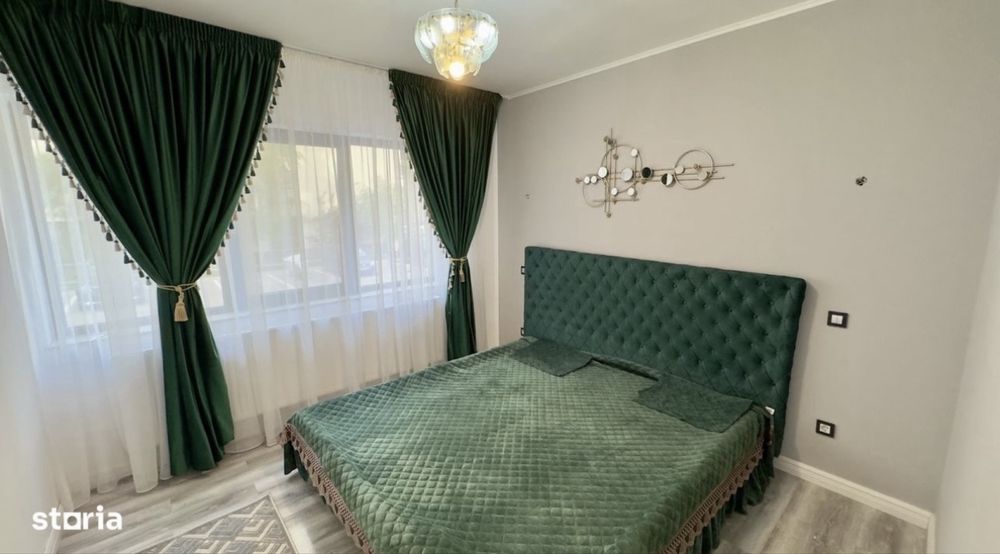 Vand Pat catifea 180x200 cu lada de depozitare vine cum se vede in poze
