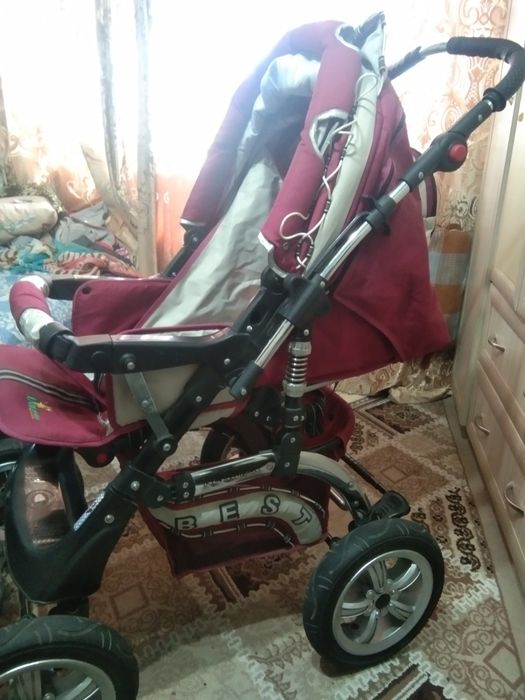 Продам коляску в хорошем состояние