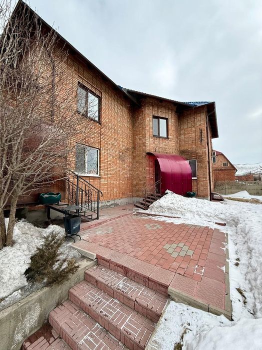 Отдельно стоящее здание р-н Пристани