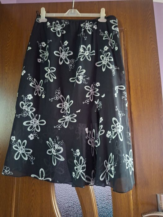 Vând Fusta Voal Marimea XL