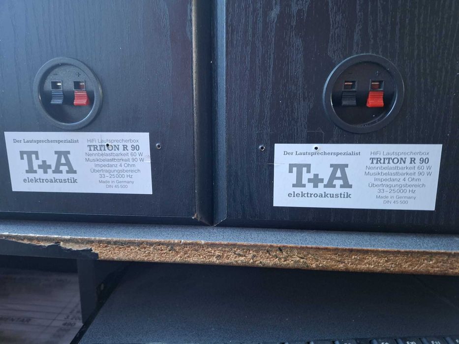 Linie audio Kenwood + boxe Triton T+A R90