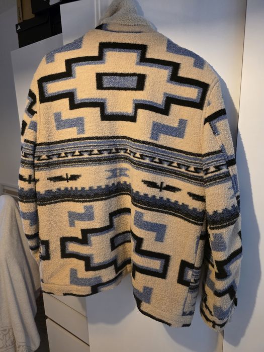 Яке Зара размер М