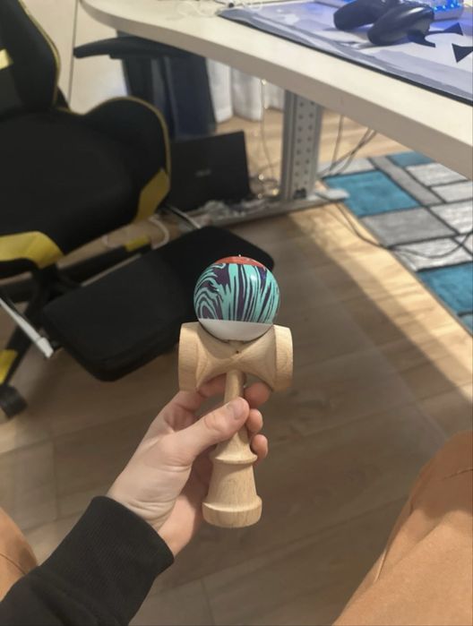 Kendama sweets boost laser tag