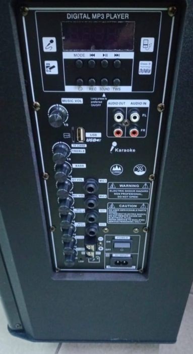 Продам караоке колонку Cov612